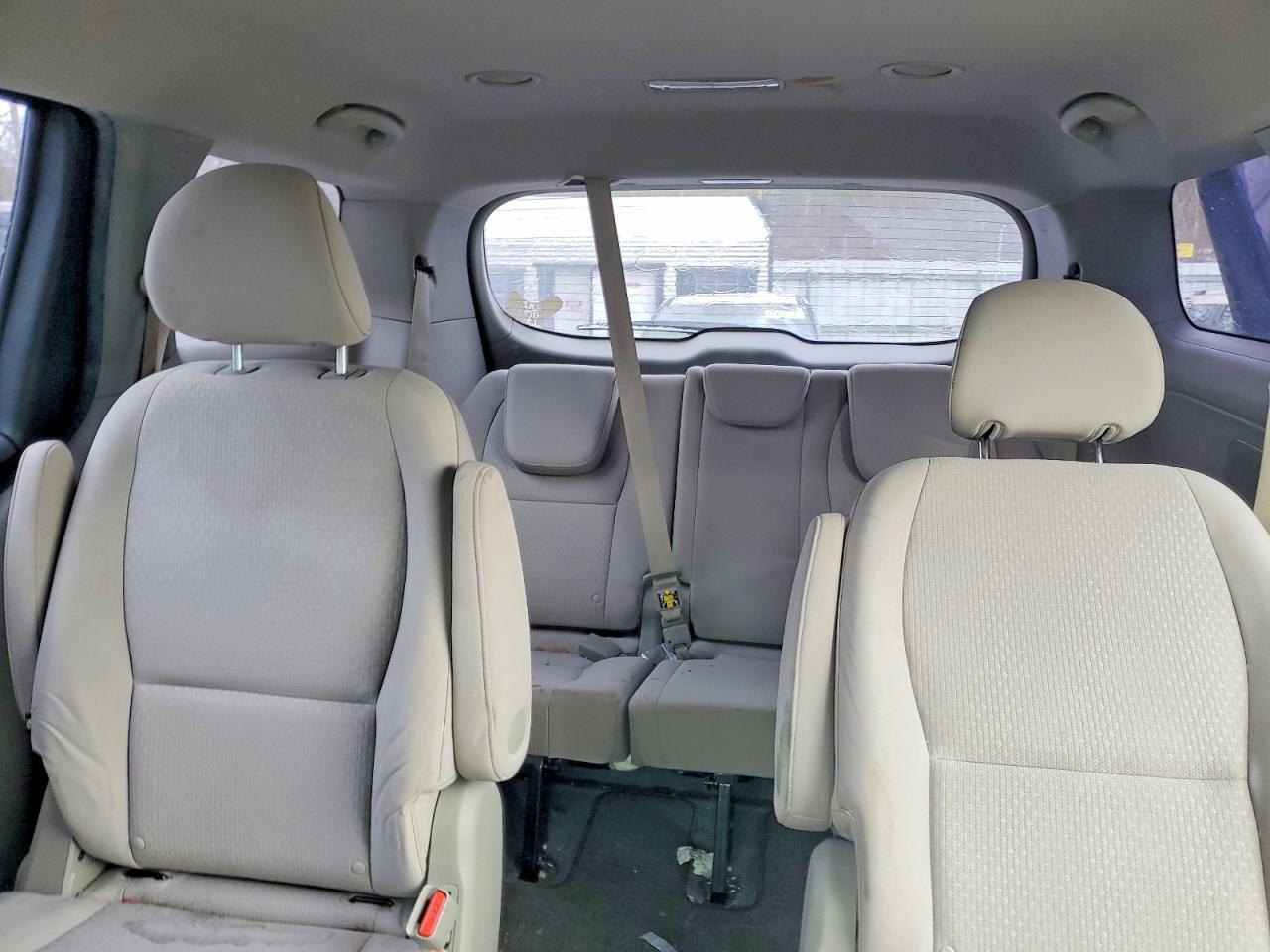 2016 KIA SEDONA