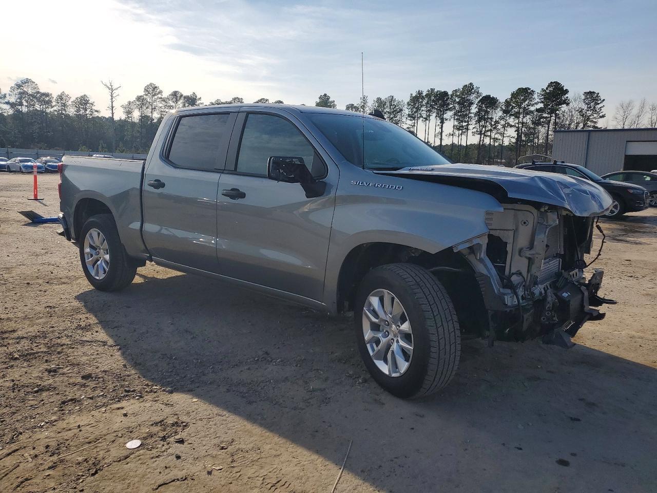 2025 CHEVROLET Silverado