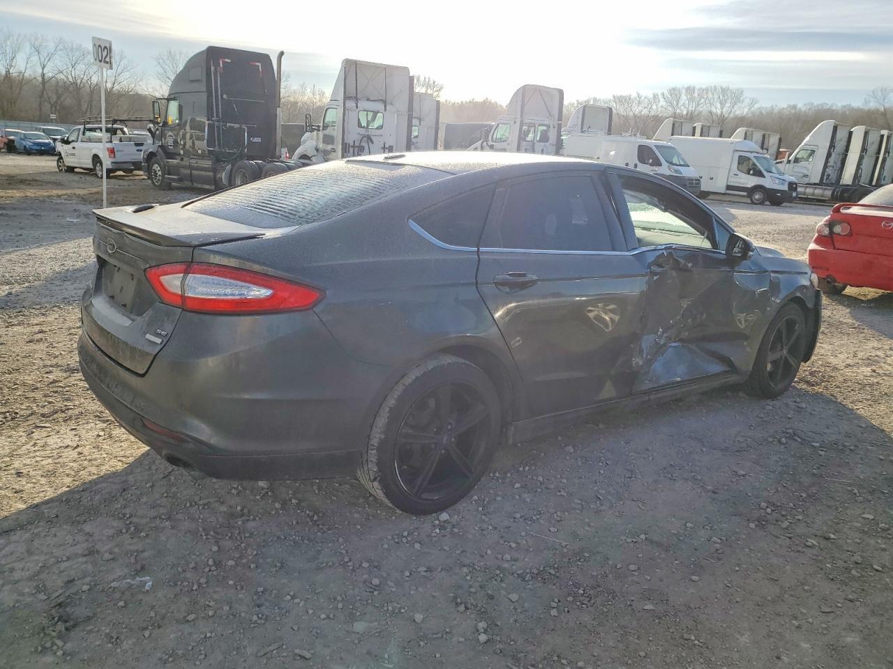 2016 FORD FUSION