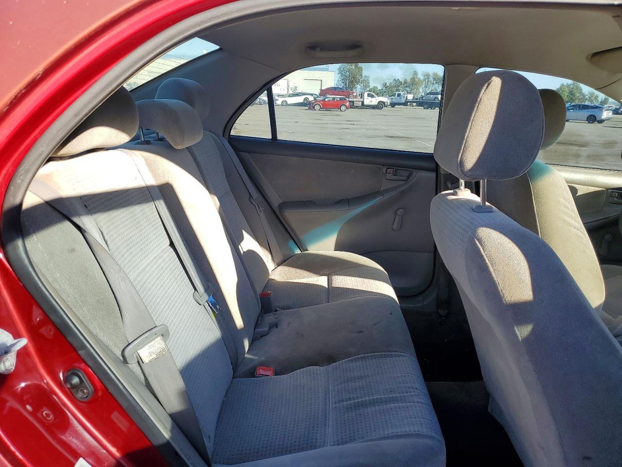 2005 TOYOTA COROLLA