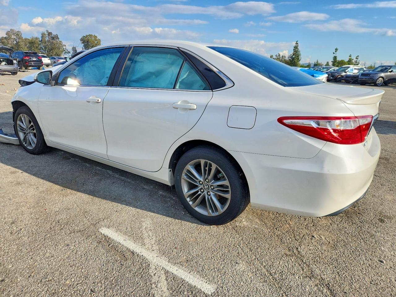 2017 TOYOTA CAMRY