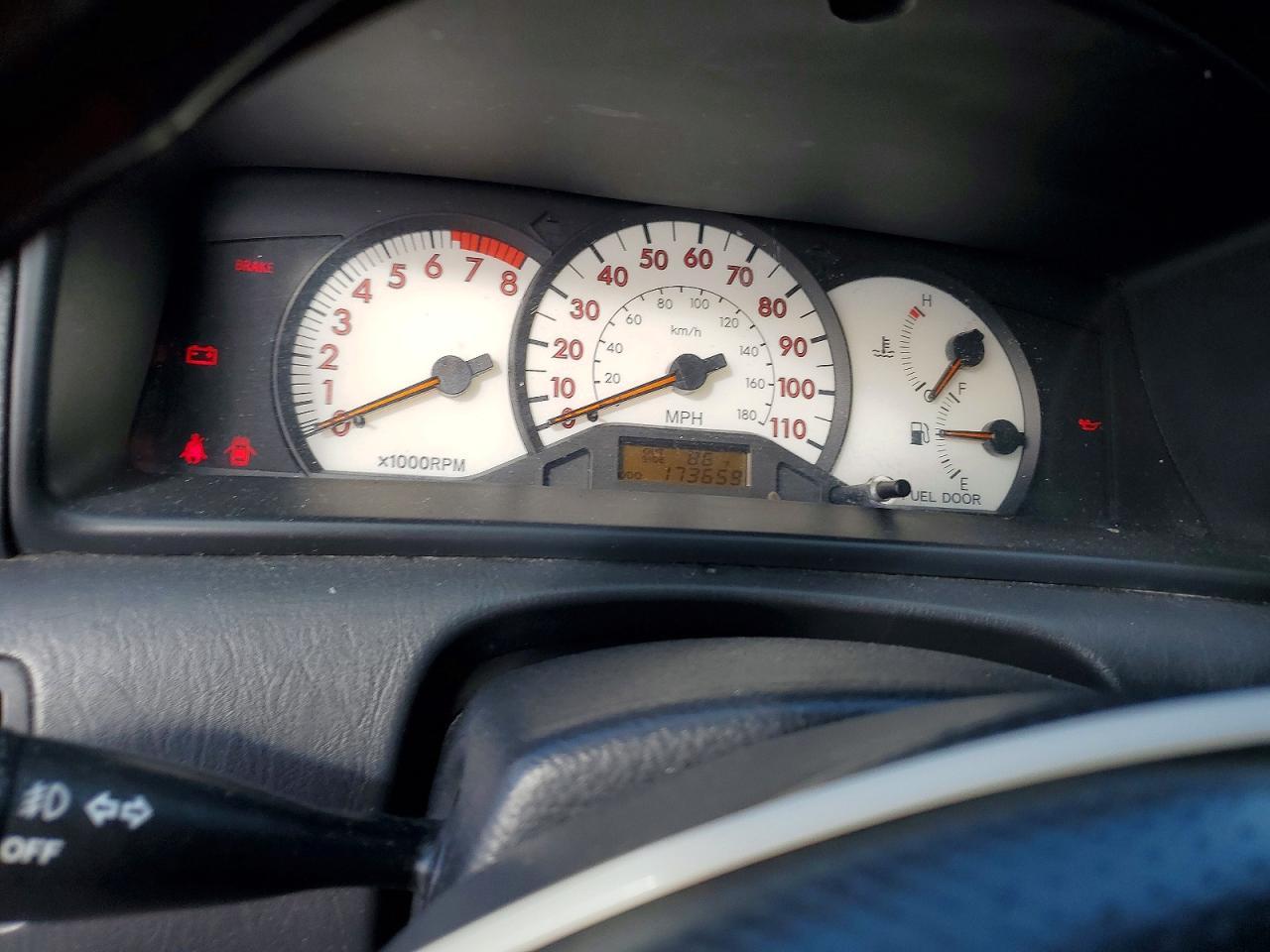 2004 TOYOTA COROLLA