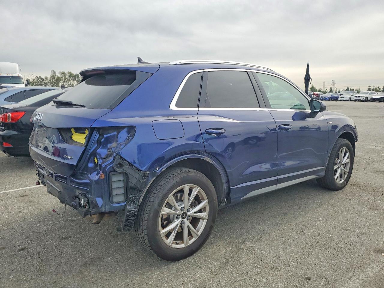 2022 AUDI Q3