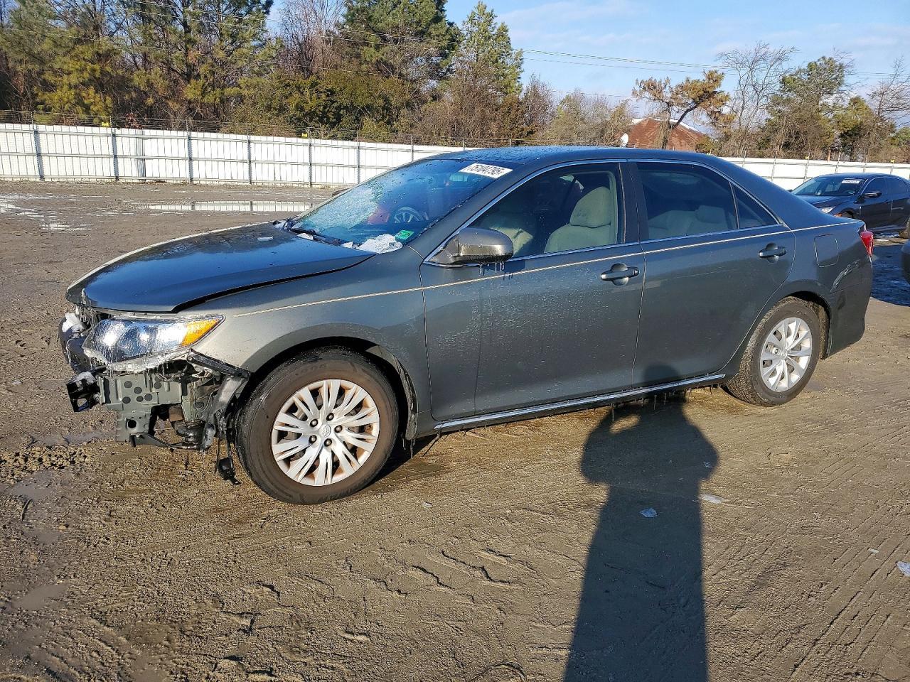 2012 TOYOTA CAMRY