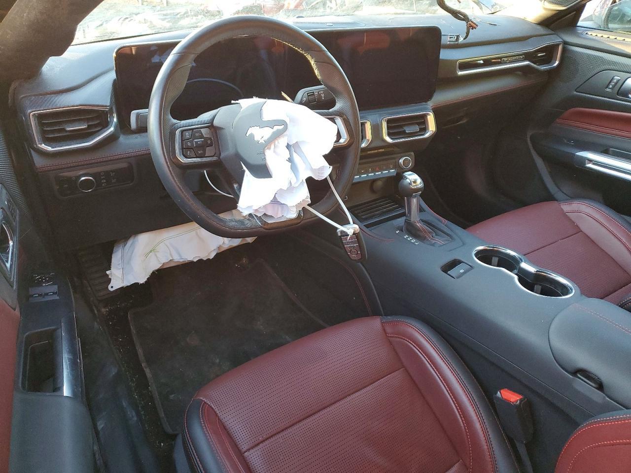 2024 FORD MUSTANG