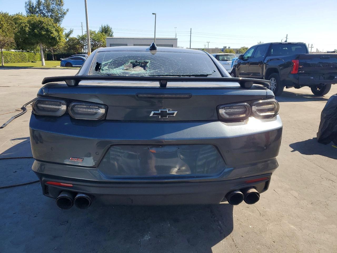 2020 CHEVROLET Camaro