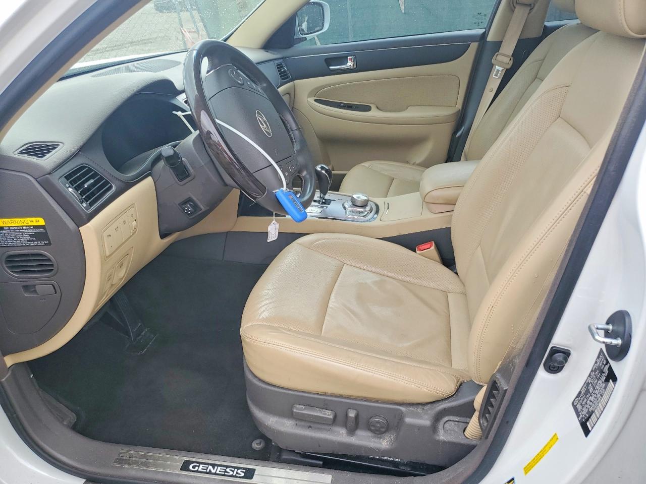 2011 HYUNDAI GENESIS