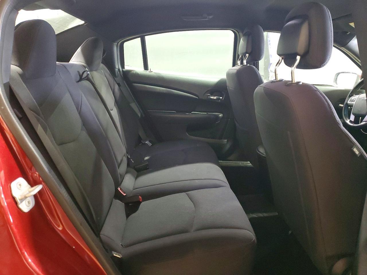 2014 CHRYSLER 200