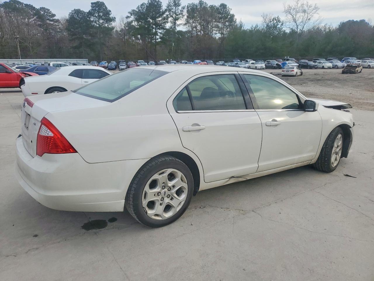 2011 FORD FUSION