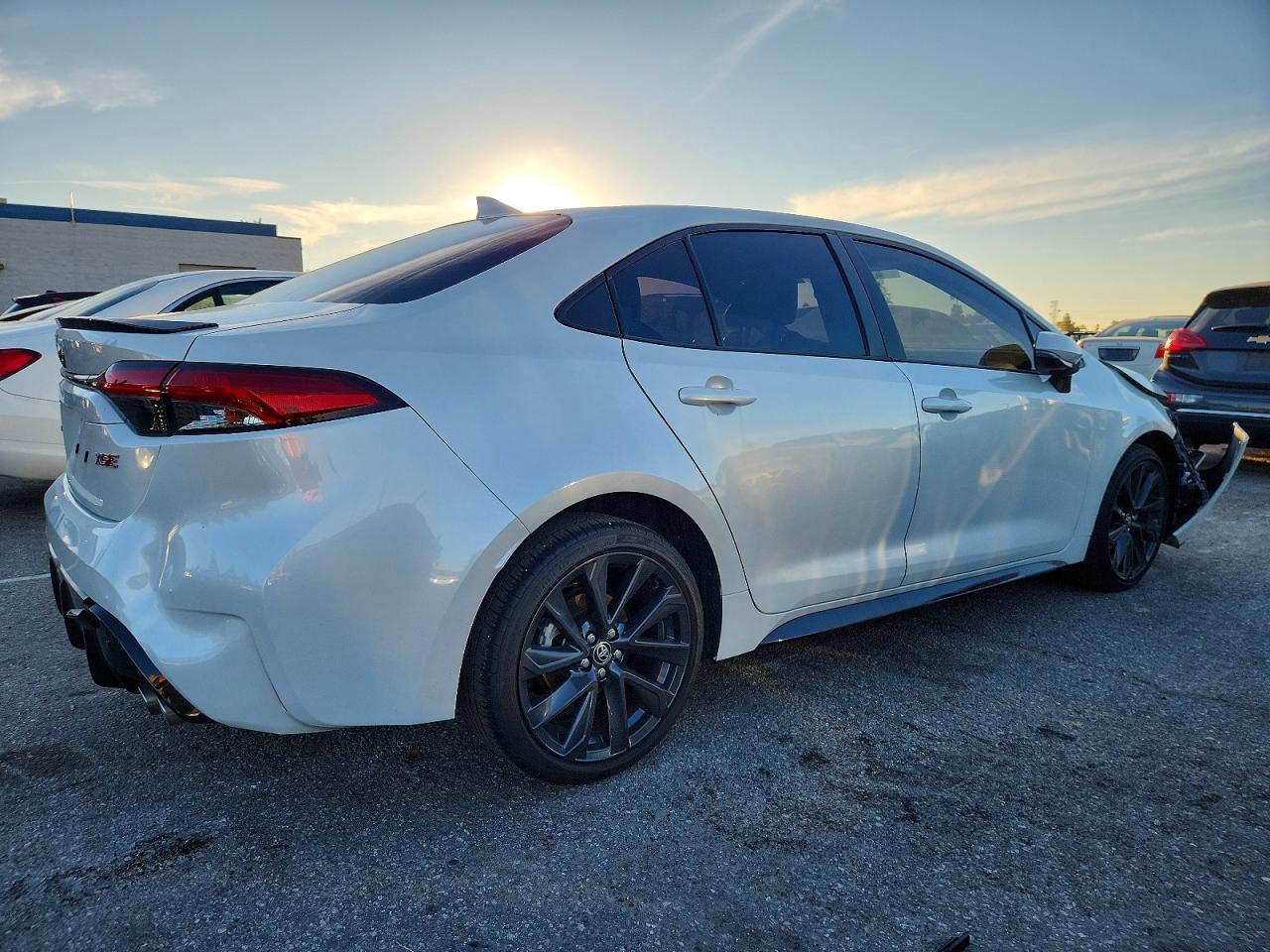 2024 TOYOTA COROLLA