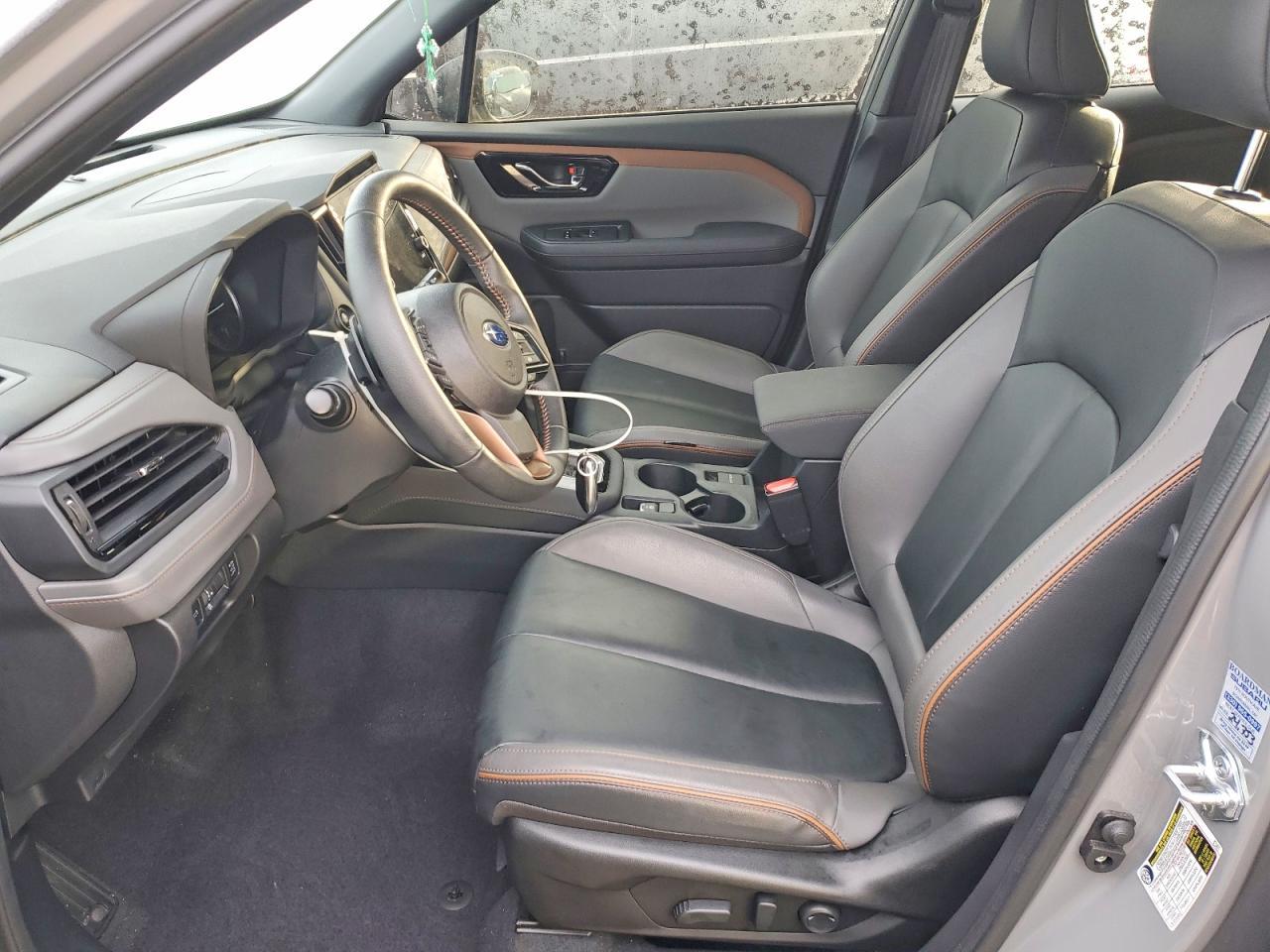 2025 SUBARU FORESTER