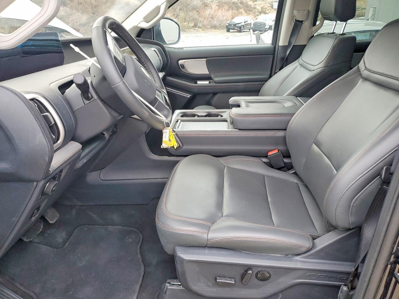 2025 FORD Expedition