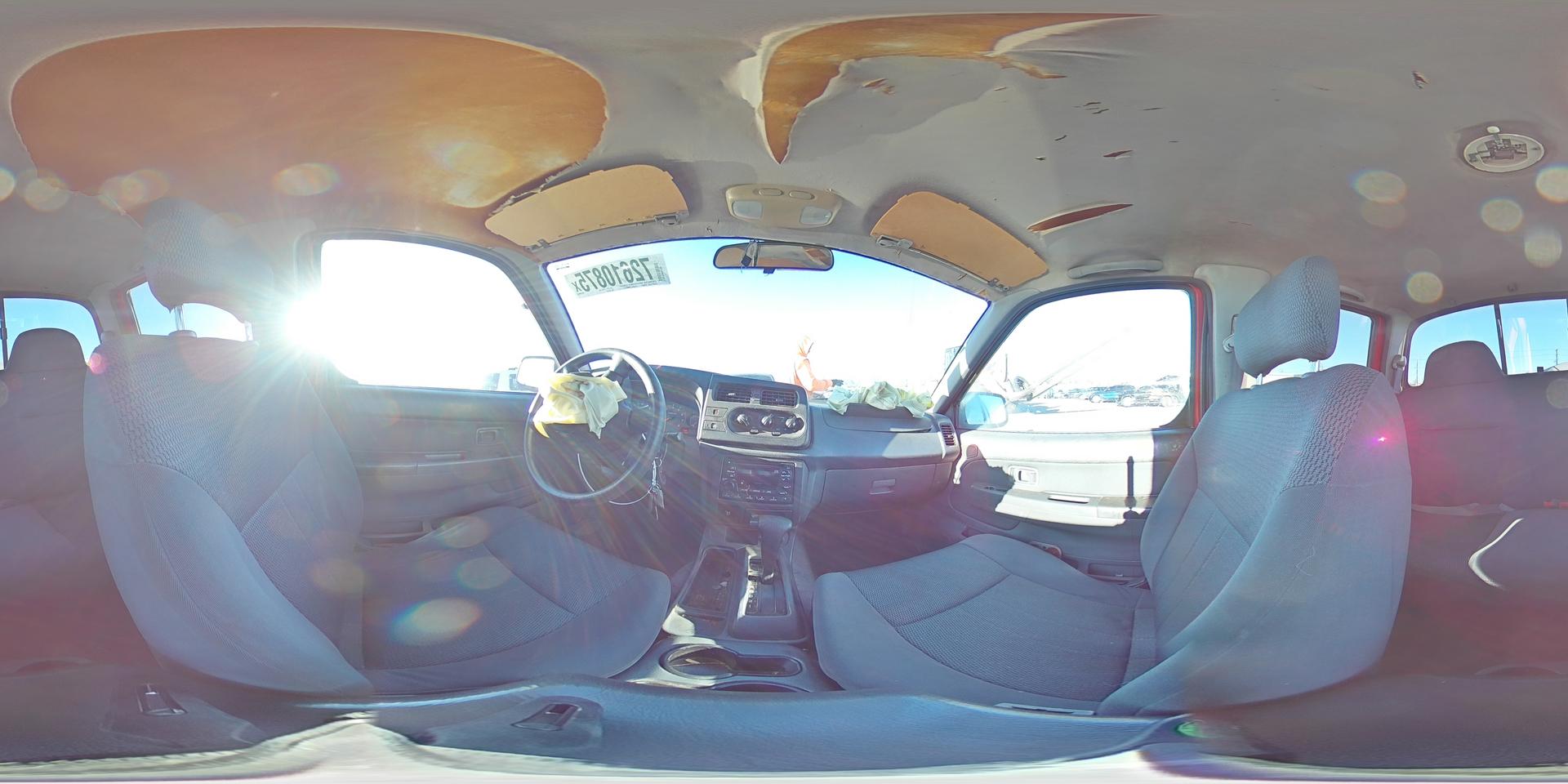 2001 NISSAN Frontier