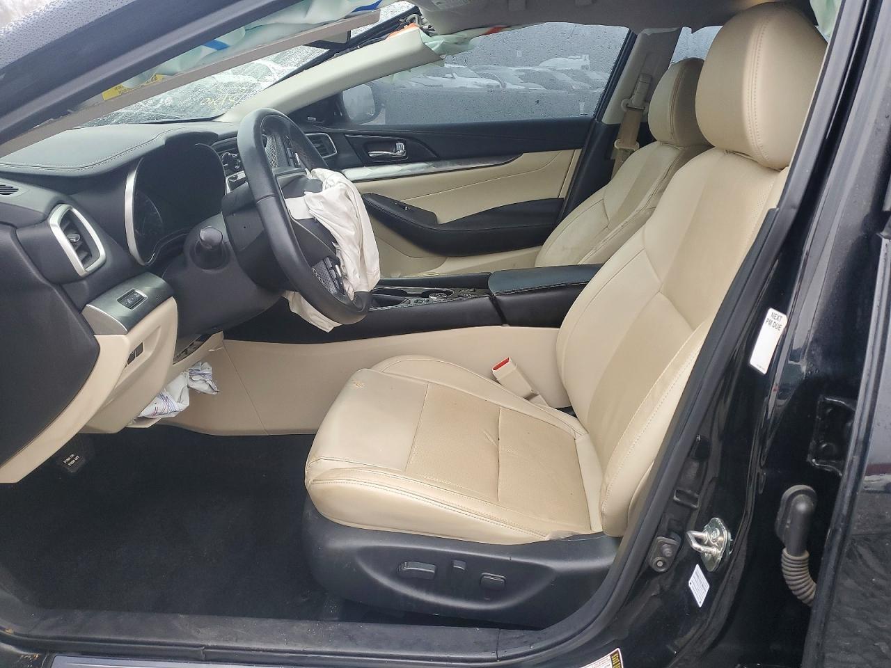 2019 NISSAN Maxima