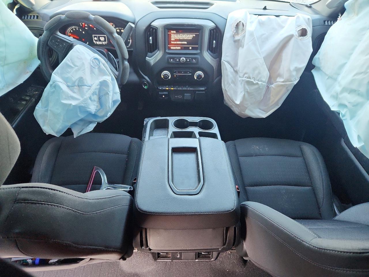 2023 CHEVROLET Silverado