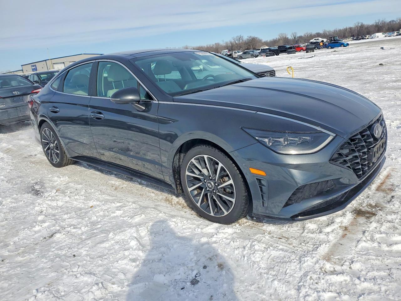 2022 HYUNDAI SONATA