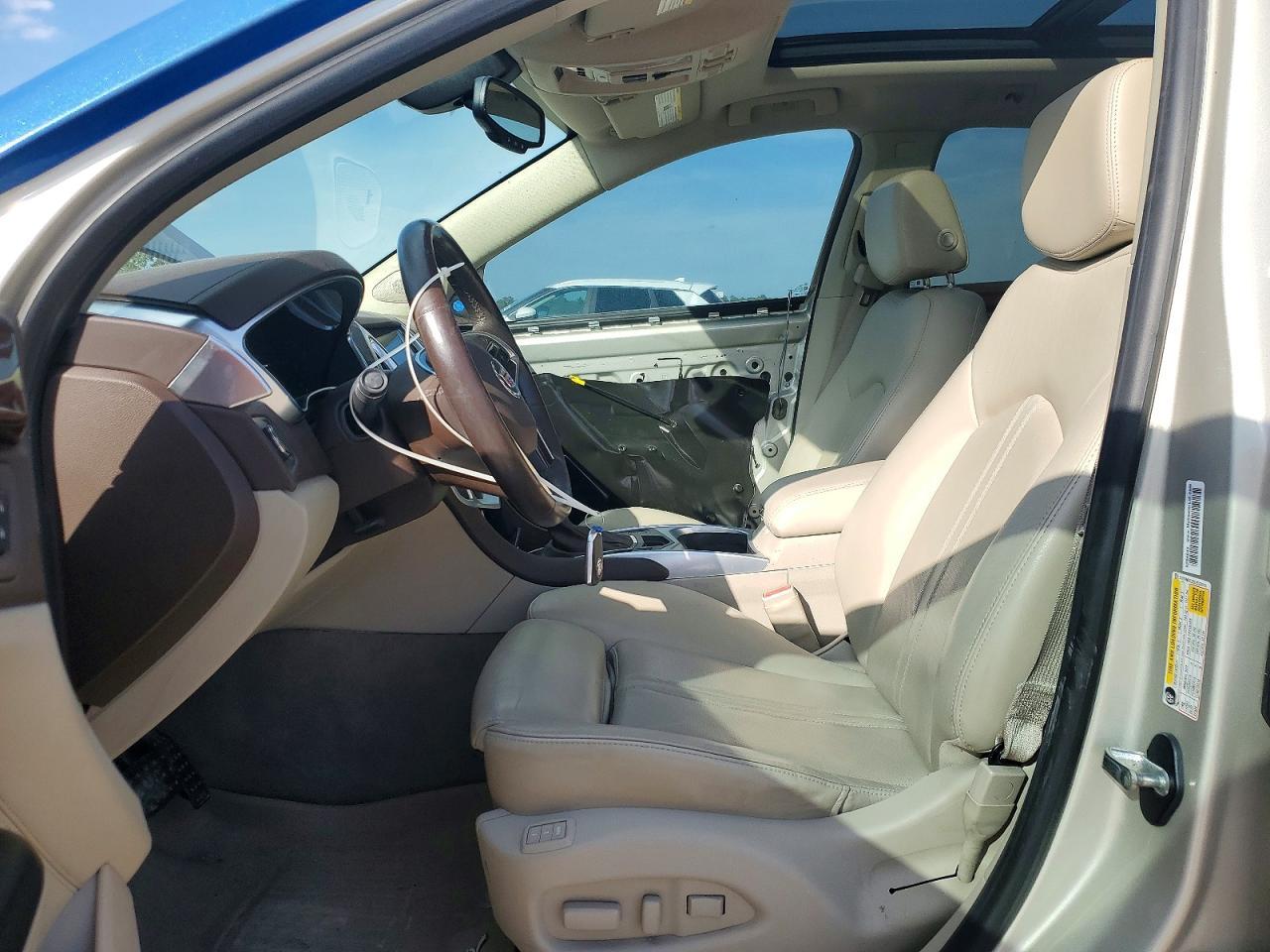 2016 CADILLAC SRX