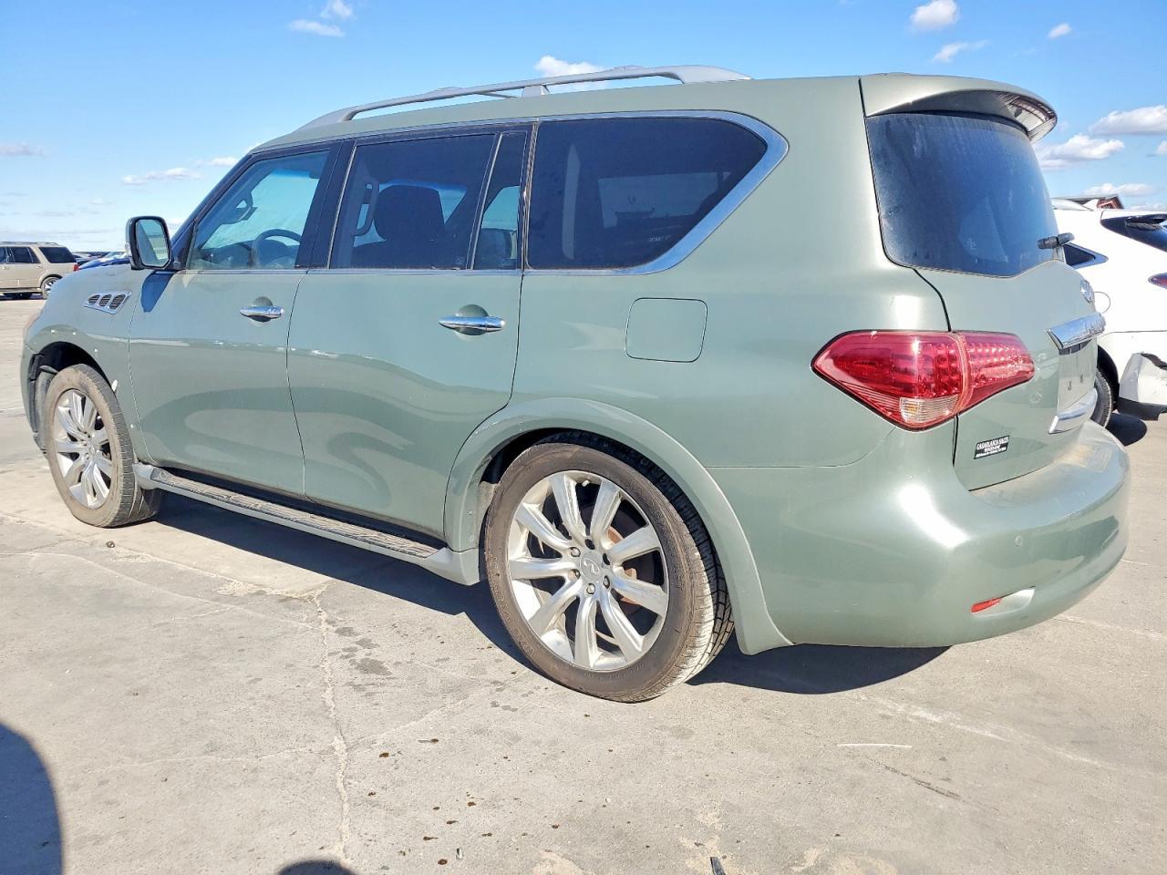 2011 INFINITI QX56