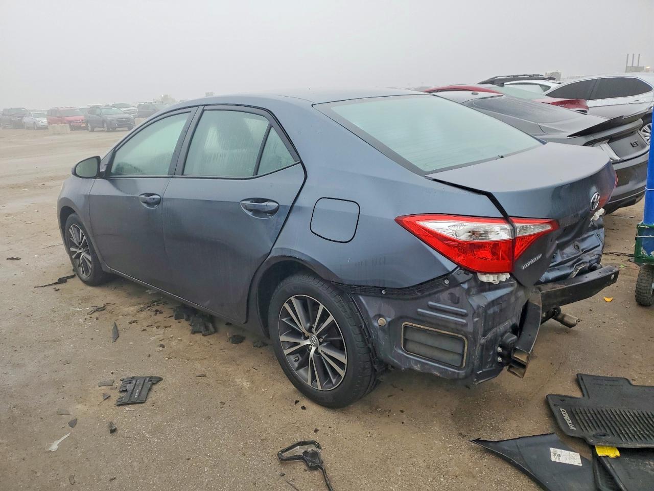 2016 TOYOTA COROLLA