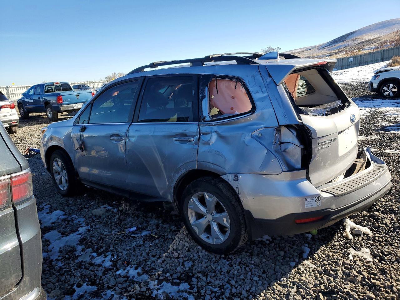 2016 SUBARU FORESTER