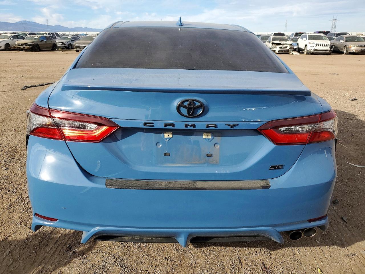 2024 TOYOTA CAMRY