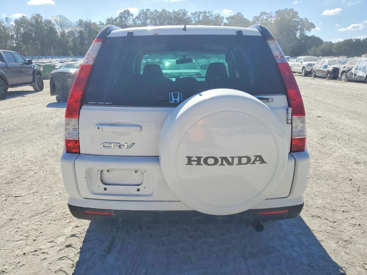 2005 HONDA CR-V