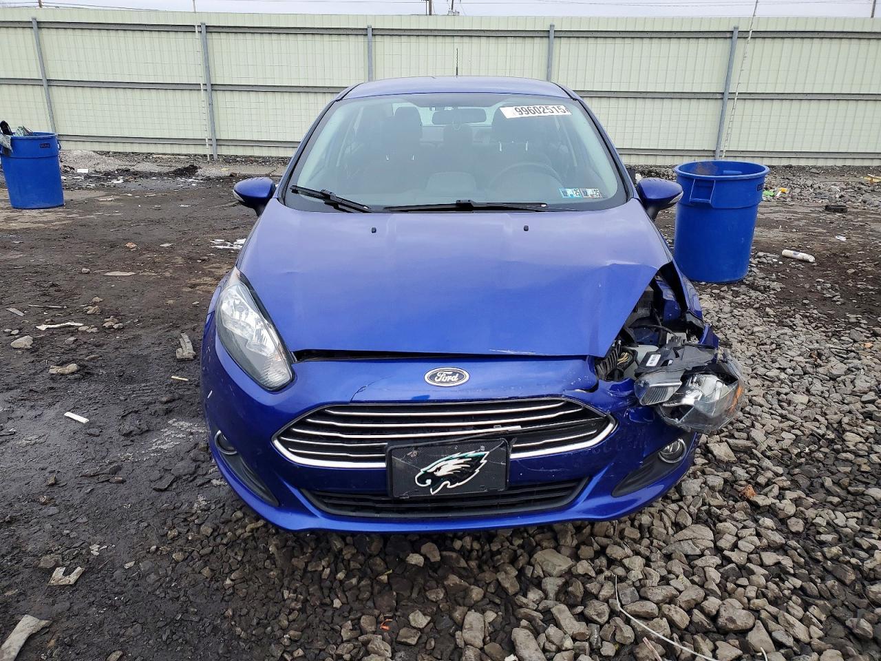 2015 FORD Fiesta