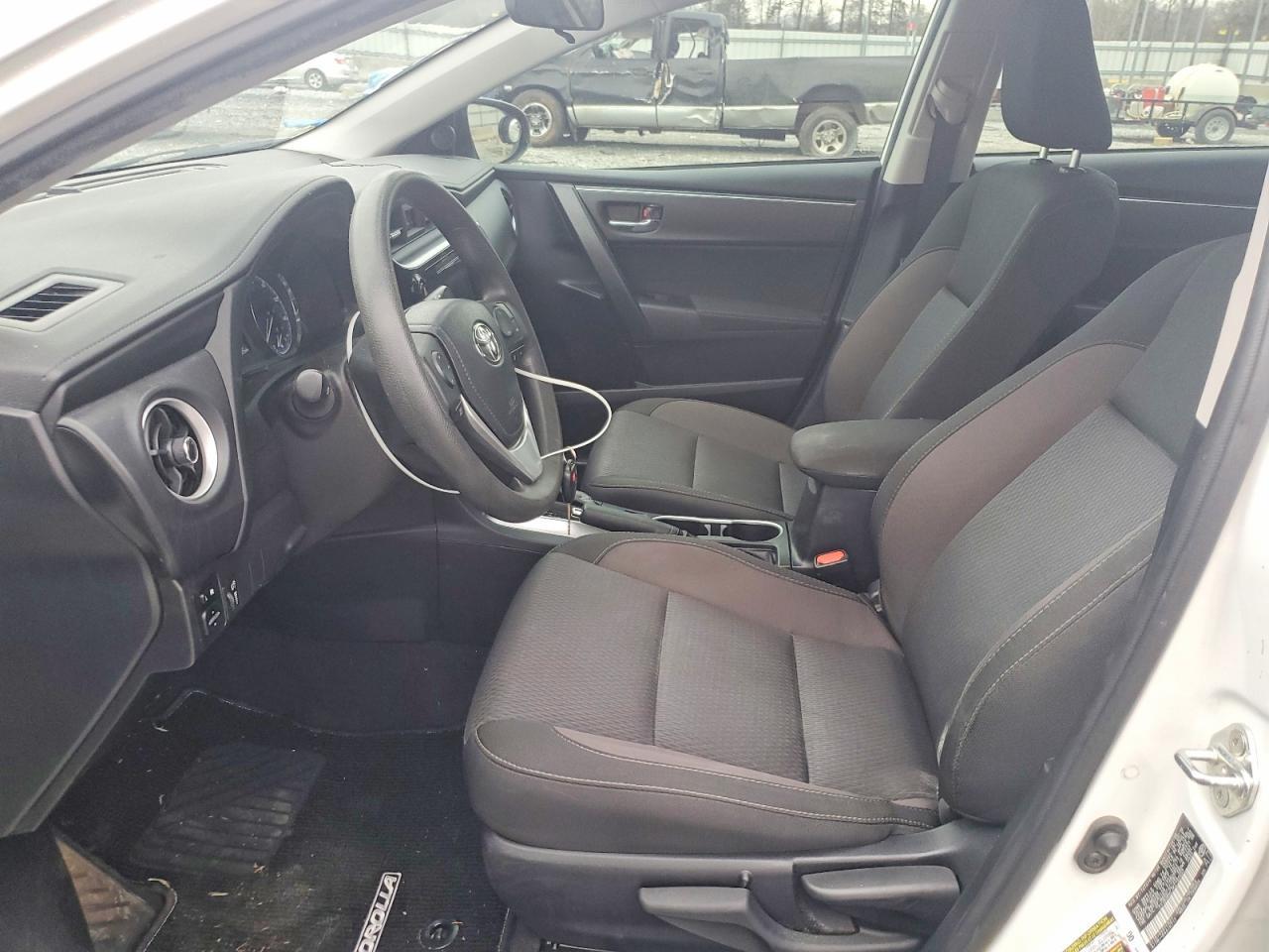 2019 TOYOTA COROLLA