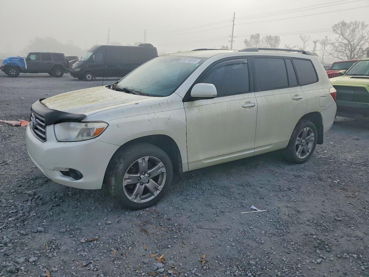 2010 TOYOTA HIGHLANDER