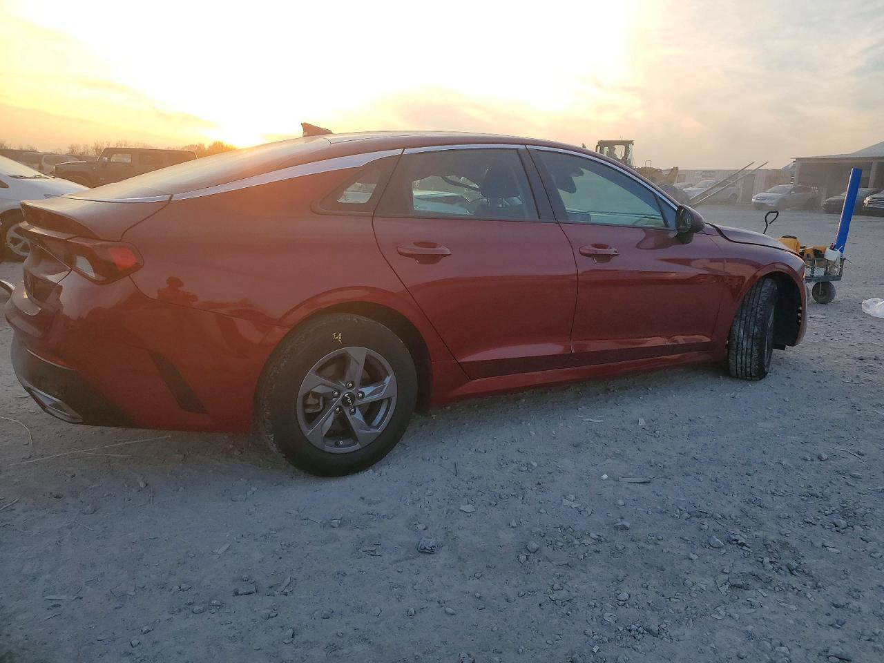 2023 KIA K5