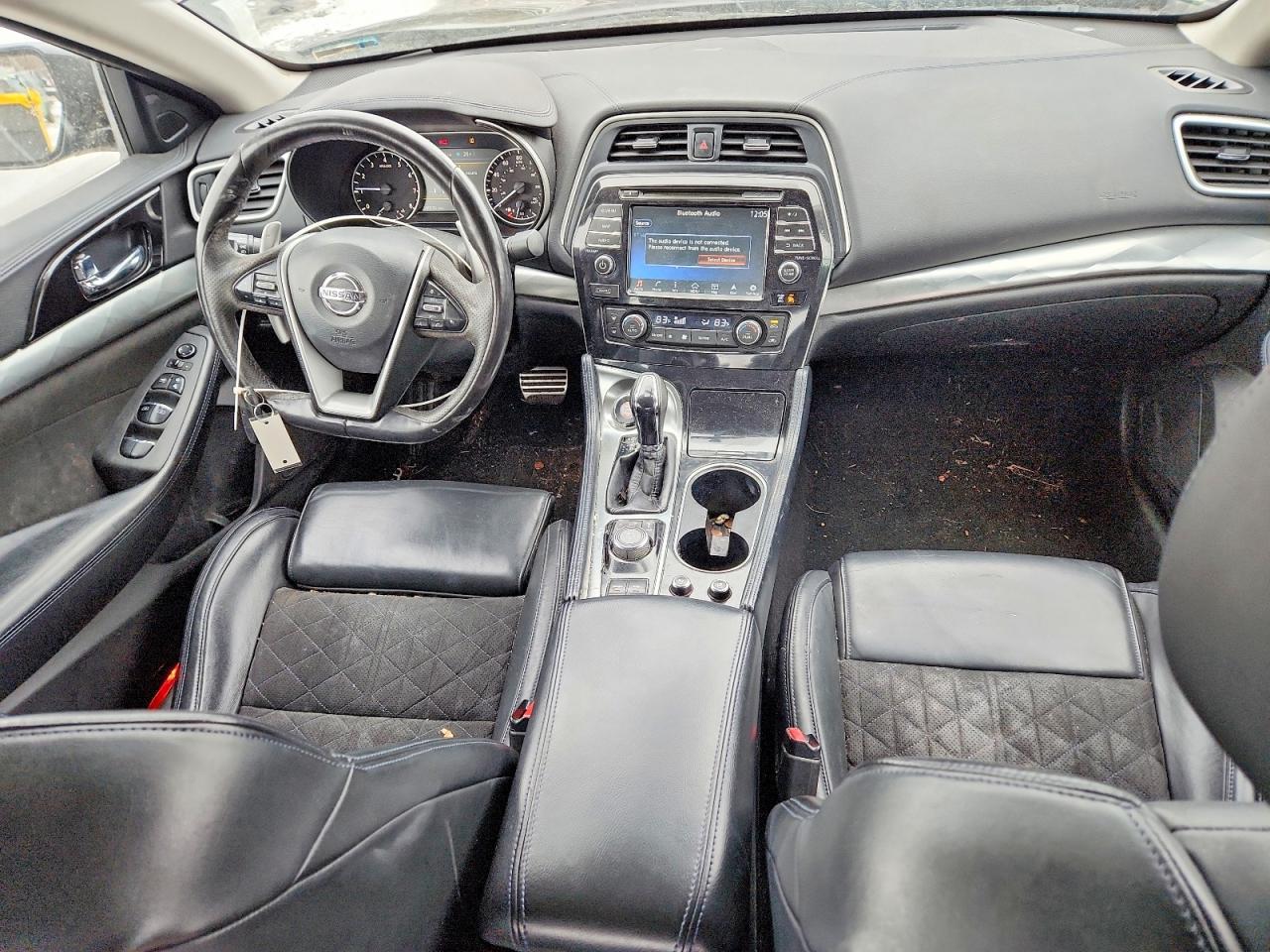 2016 NISSAN Maxima