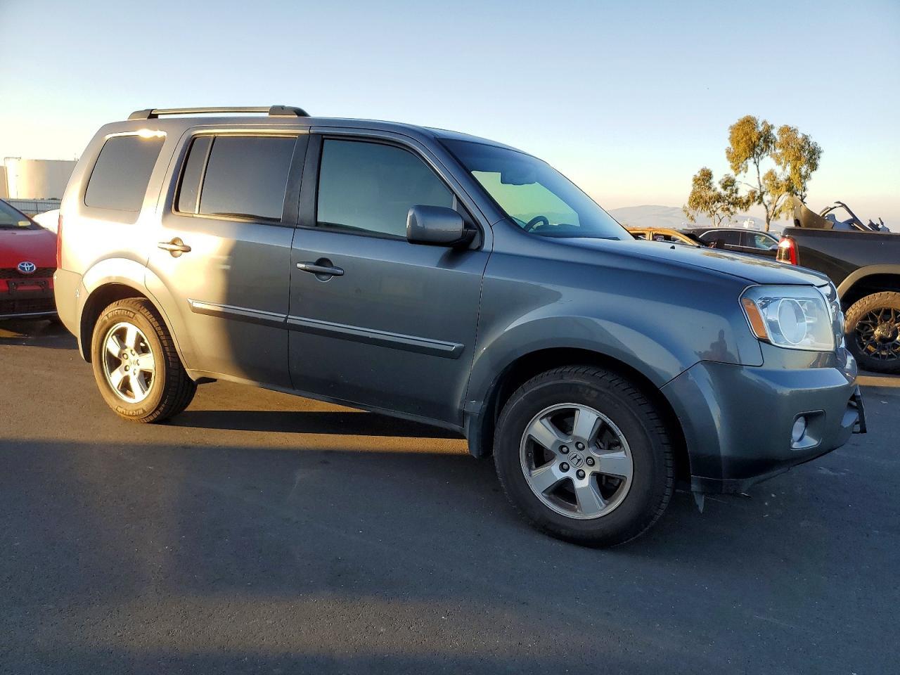 2011 HONDA PILOT