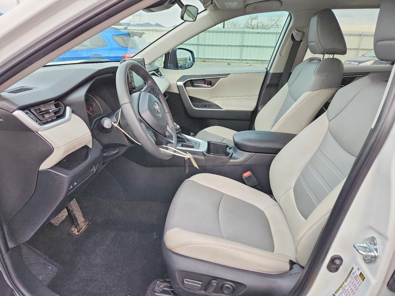 2022 TOYOTA RAV4