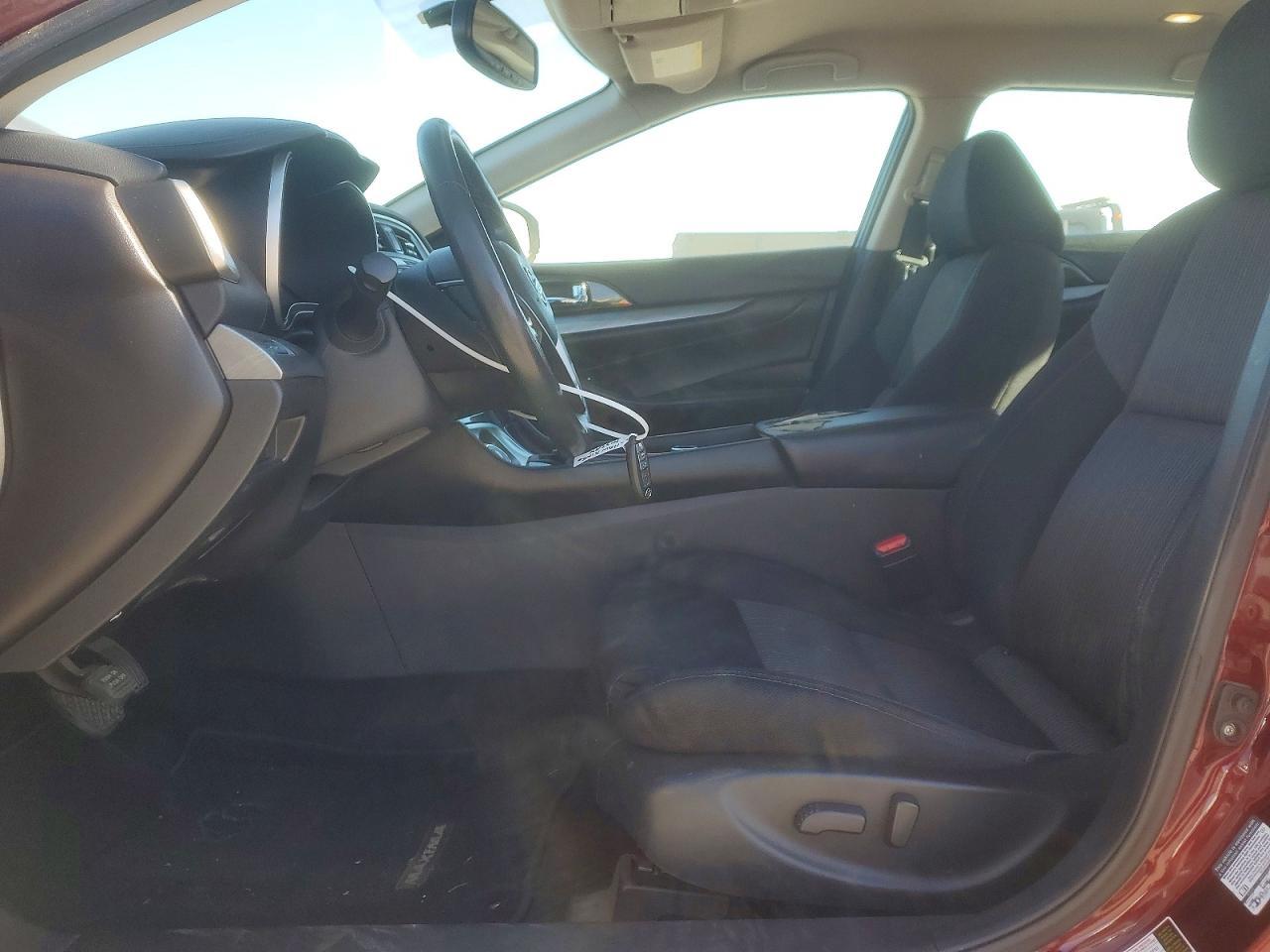 2016 NISSAN Maxima