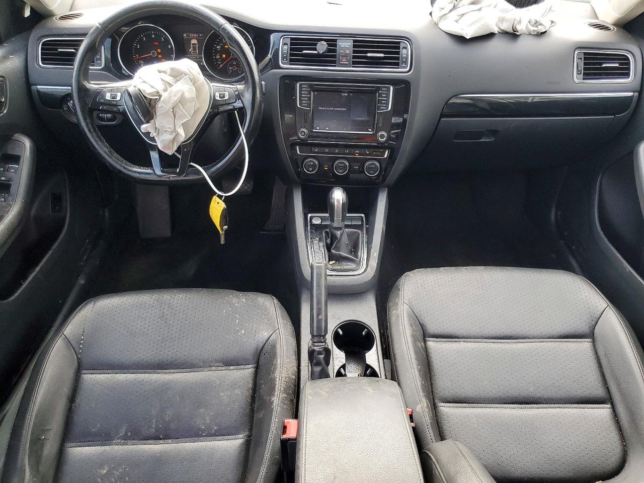 2017 VOLKSWAGEN JETTA