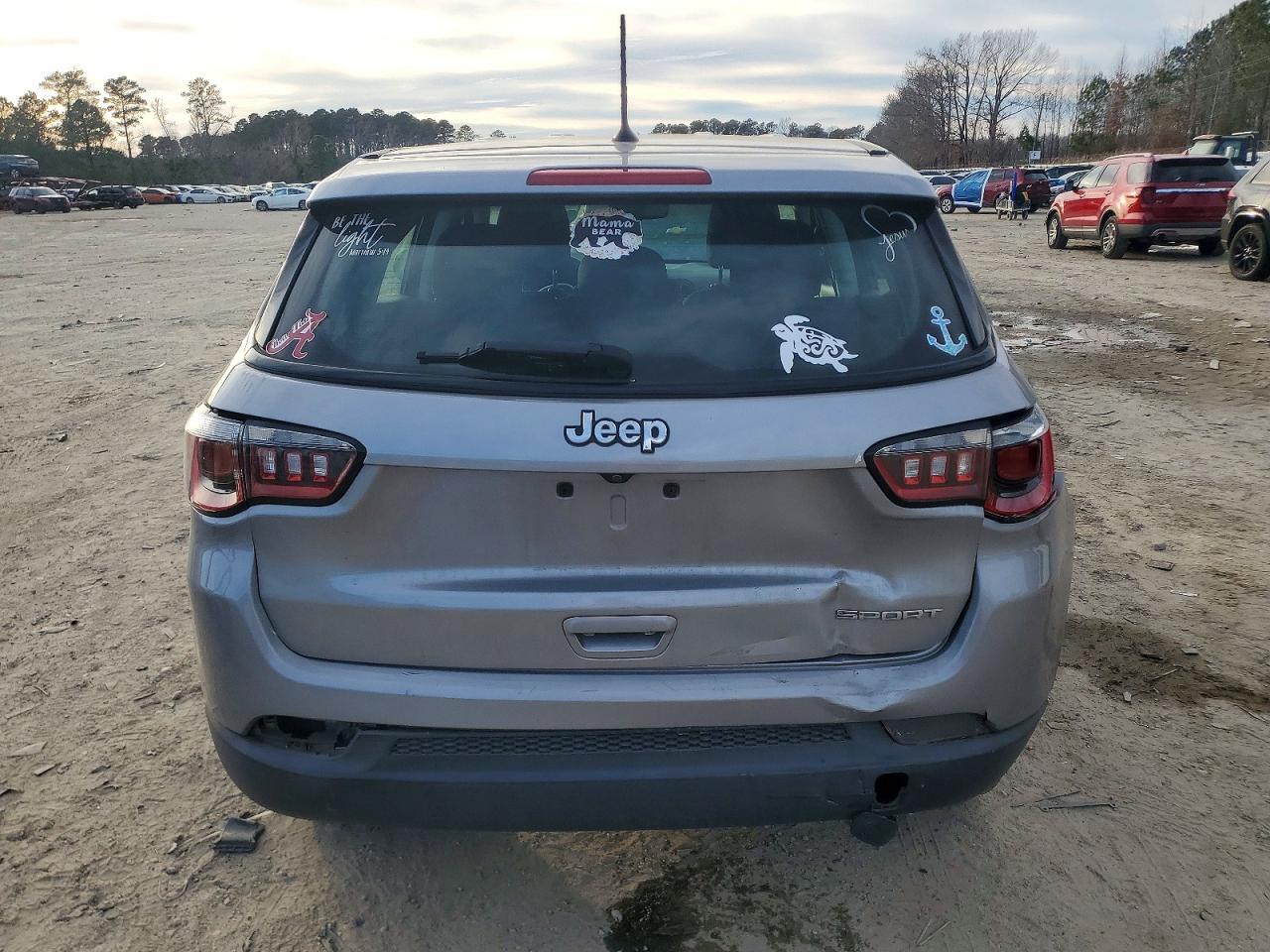 2018 JEEP Compass