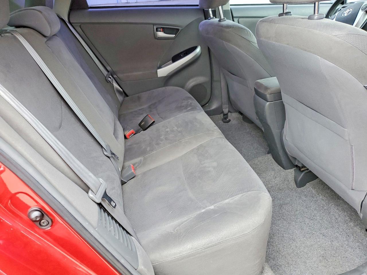 2011 TOYOTA PRIUS
