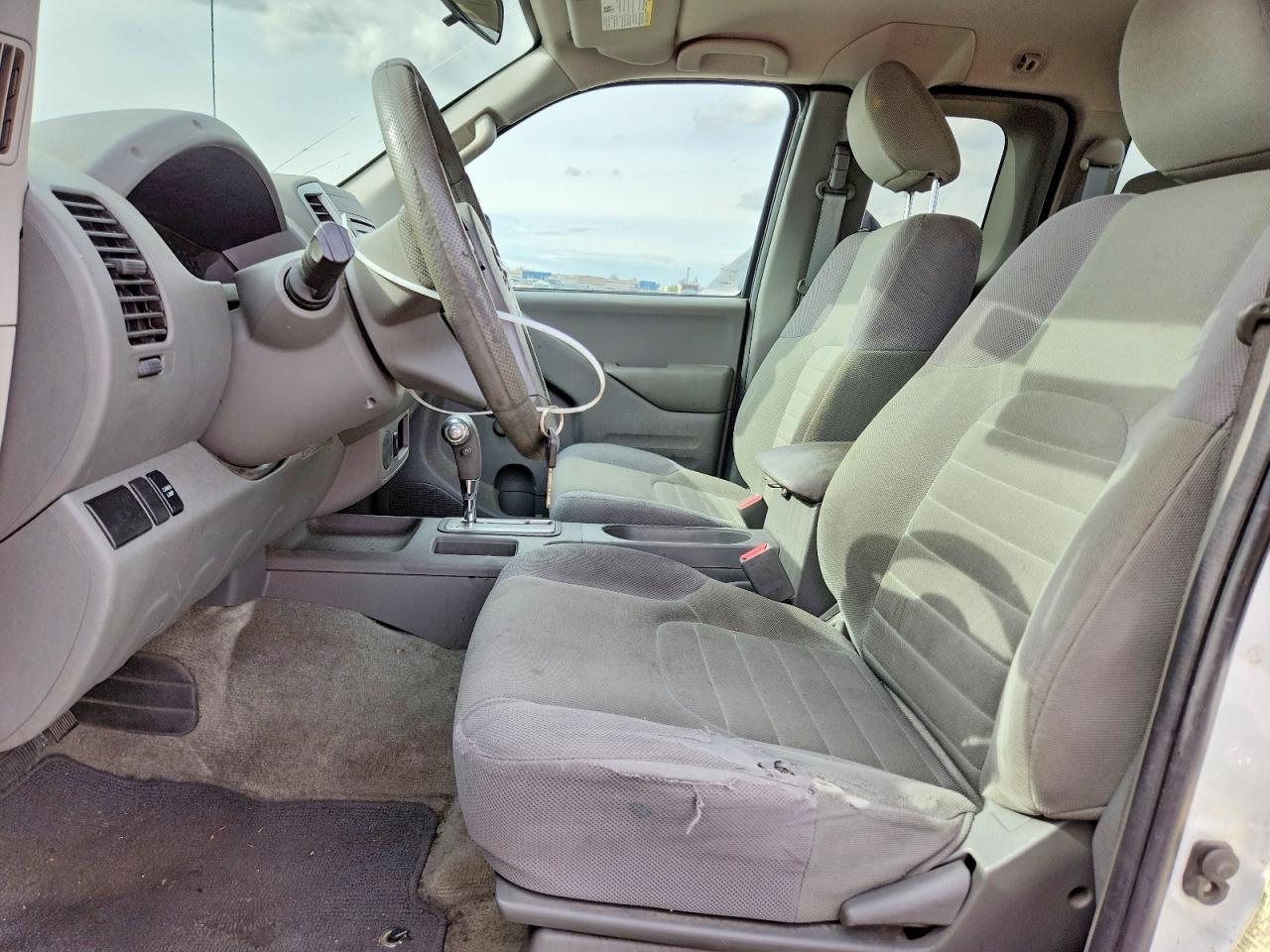 2016 NISSAN Frontier