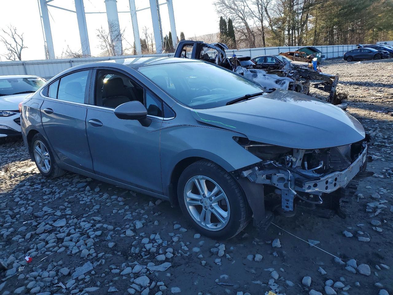 2017 CHEVROLET CRUZE