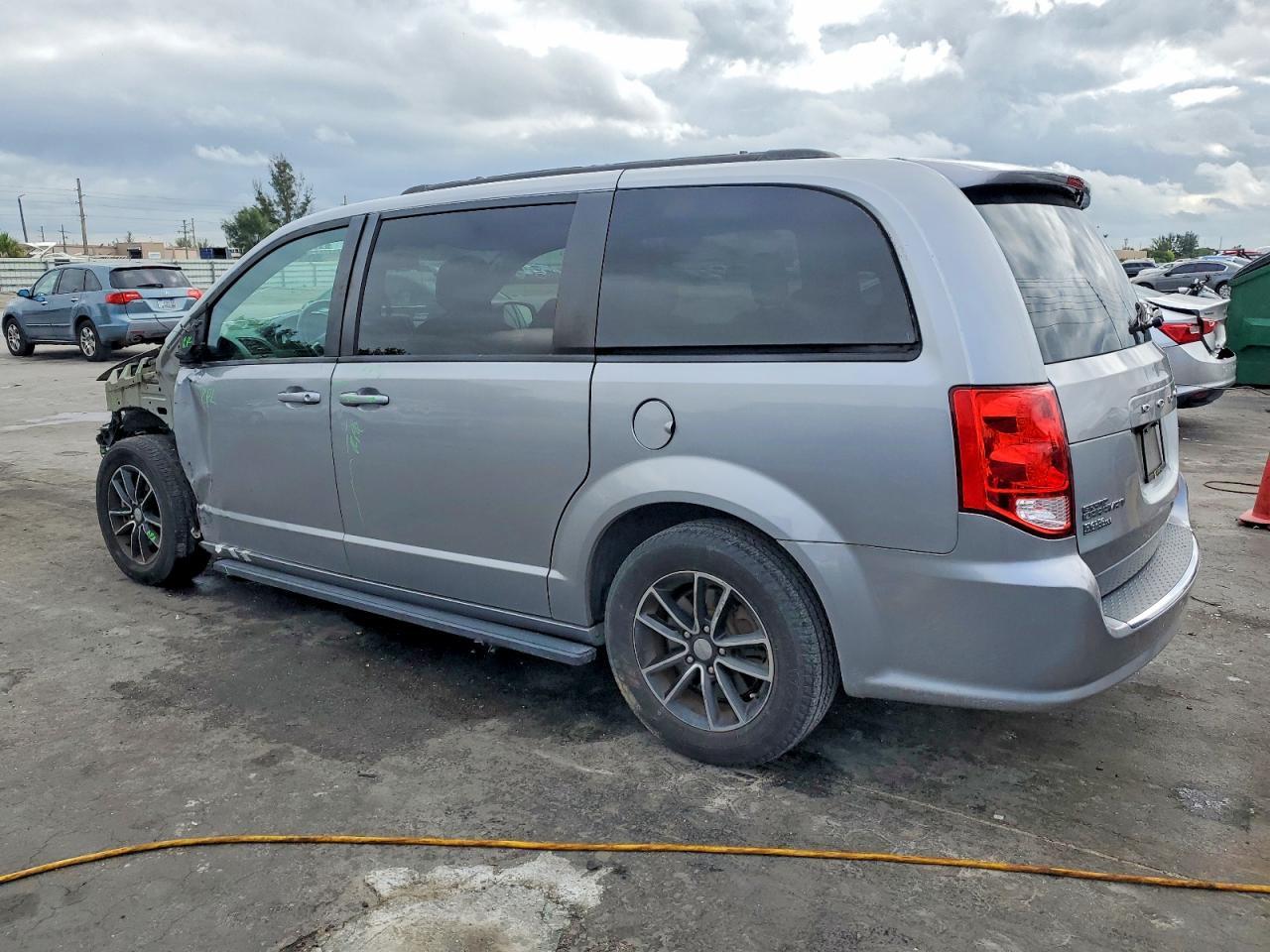 2018 DODGE GRAND CARAVAN