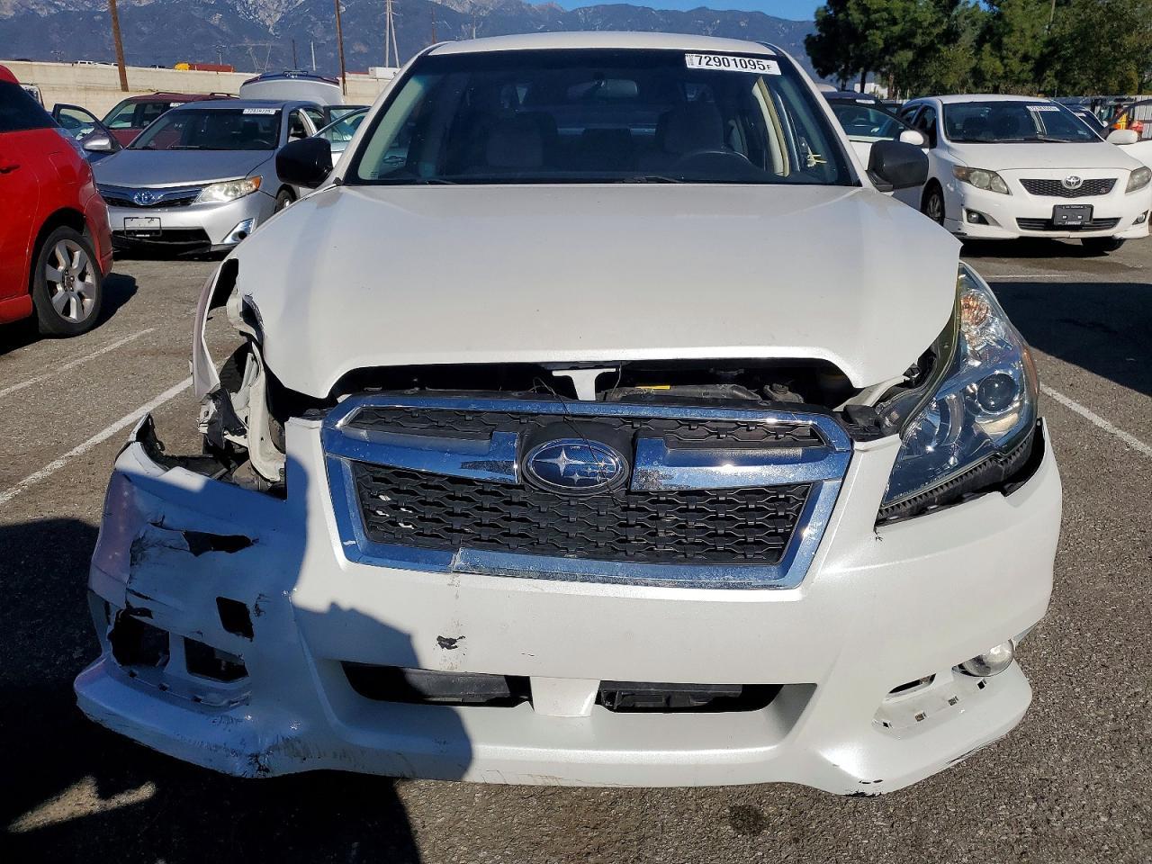 2014 SUBARU Legacy