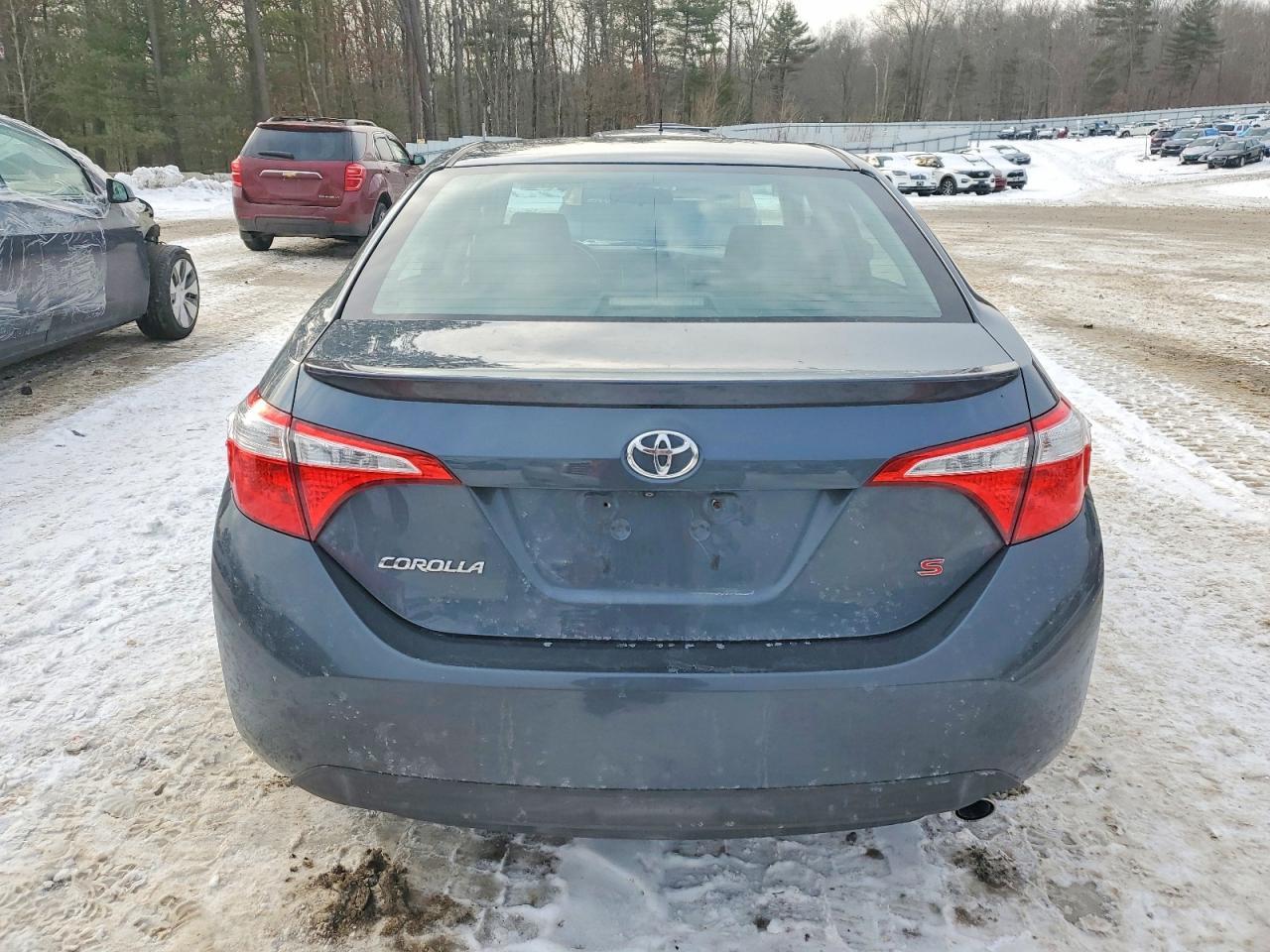 2015 TOYOTA COROLLA