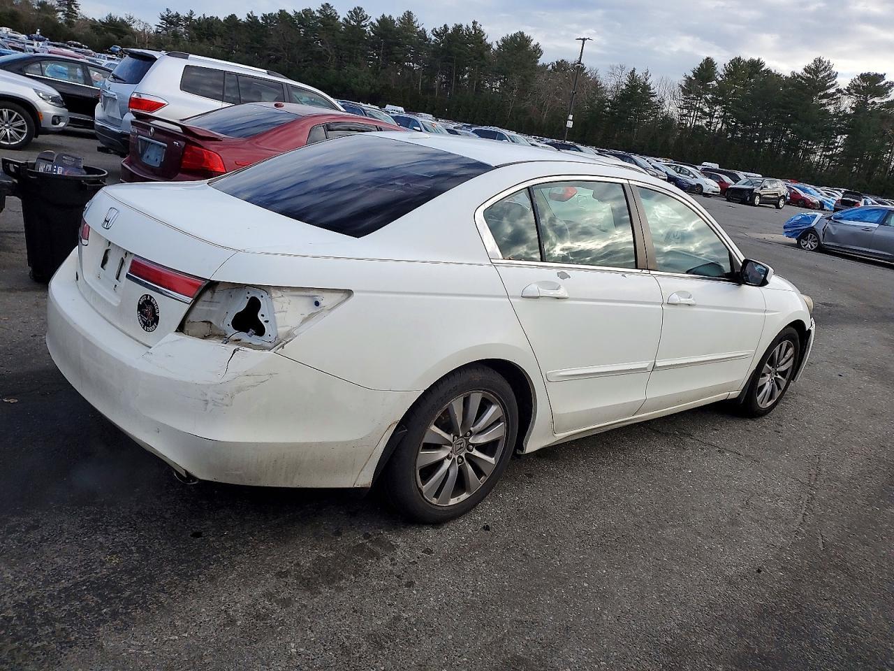 2011 HONDA ACCORD