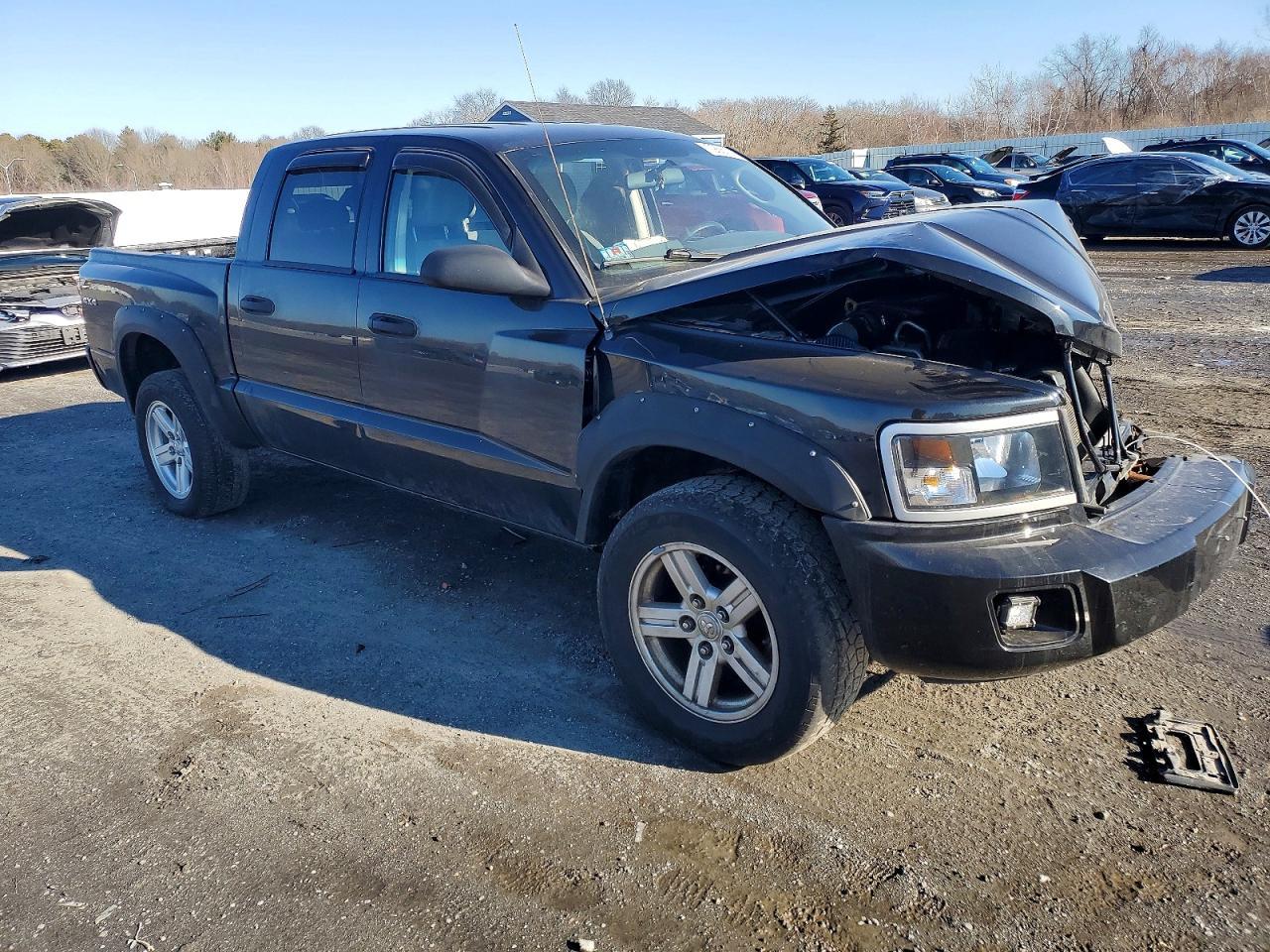 2011 DODGE Dakota
