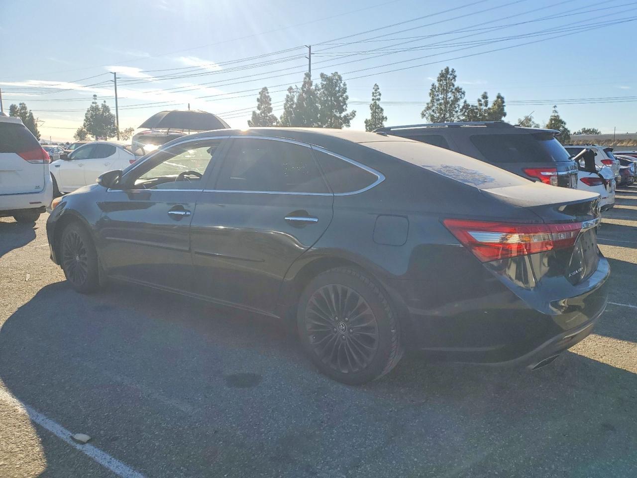 2017 TOYOTA Avalon
