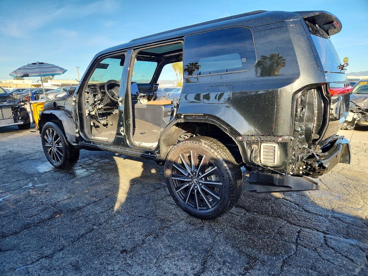 2025 LEXUS GX 550
