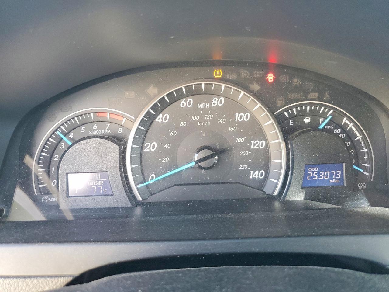 2012 TOYOTA CAMRY