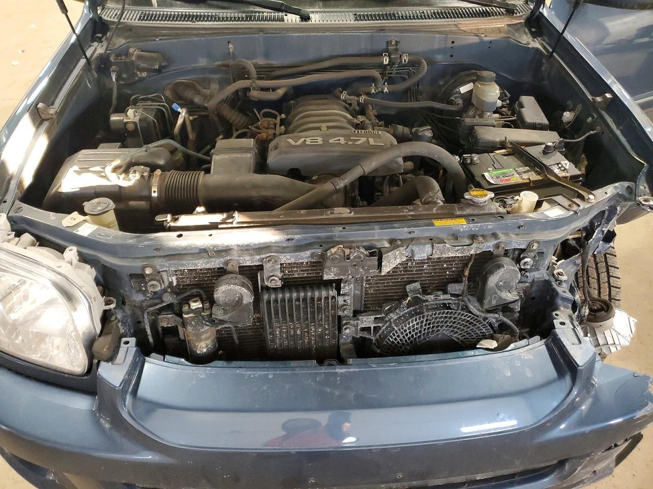 2005 TOYOTA Sequoia