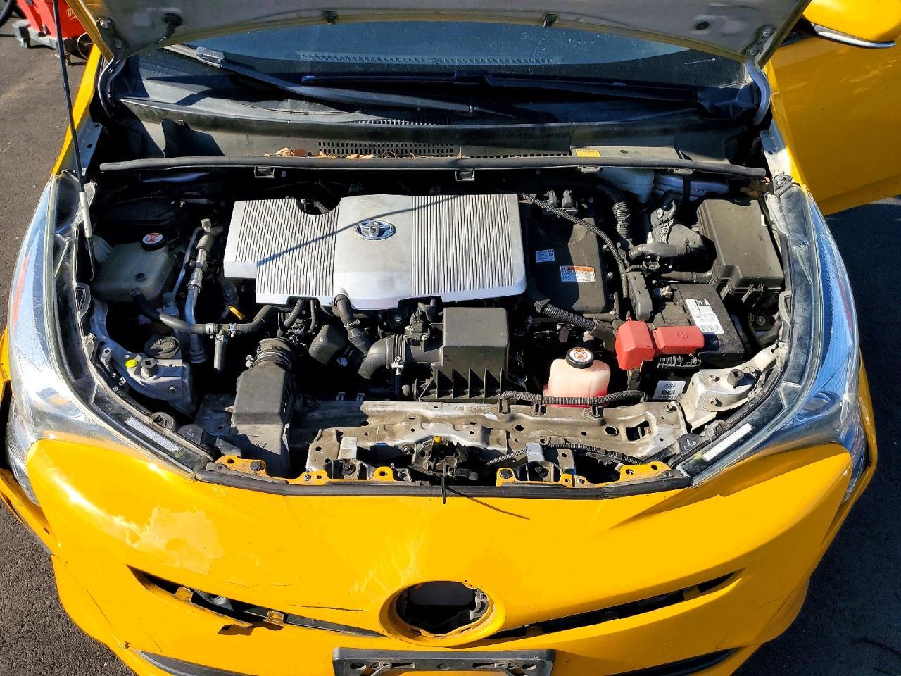 2018 TOYOTA PRIUS
