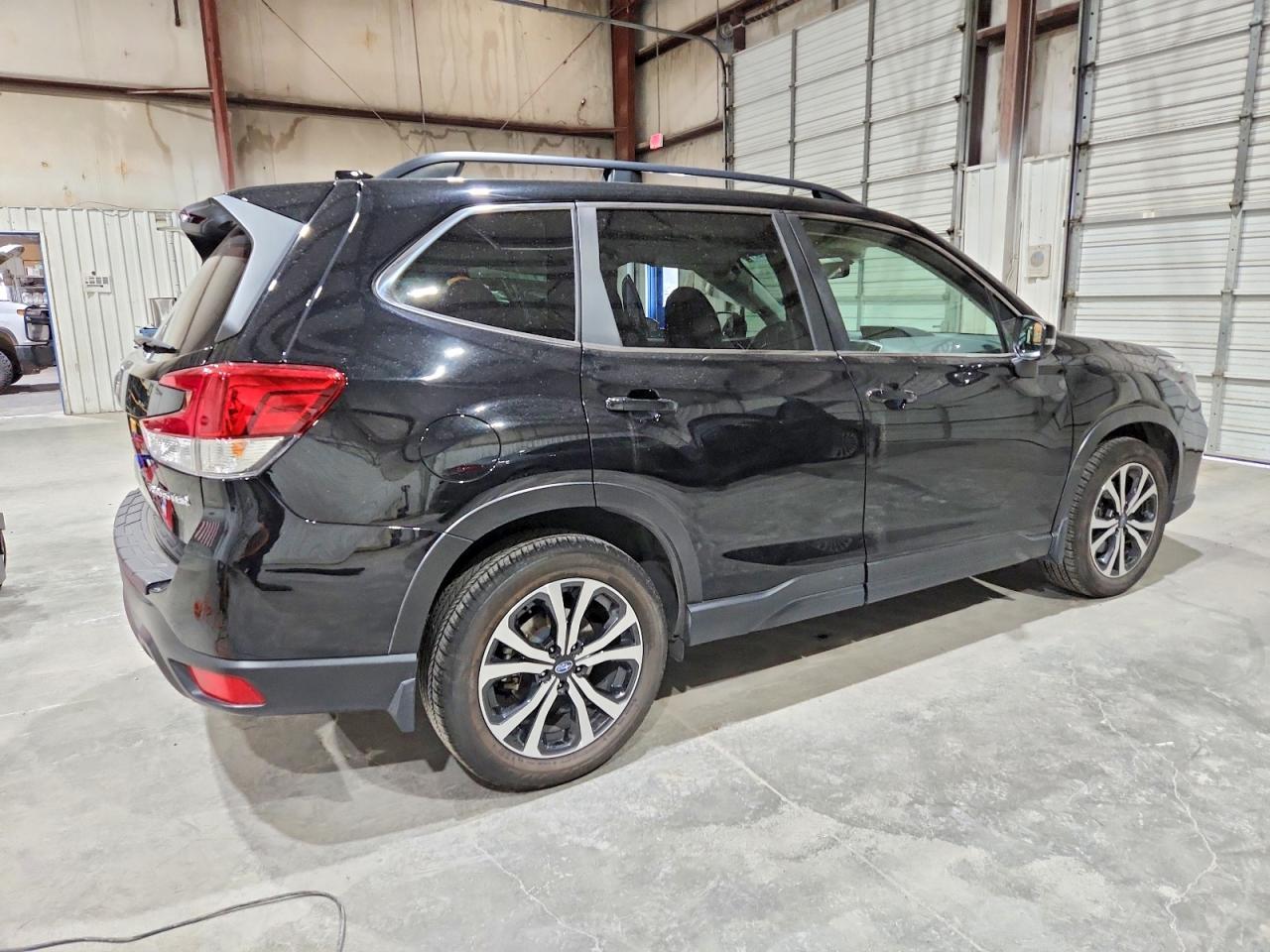 2019 SUBARU FORESTER